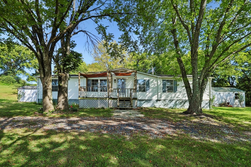 54 Bailey Rd, Watertown, TN 37184