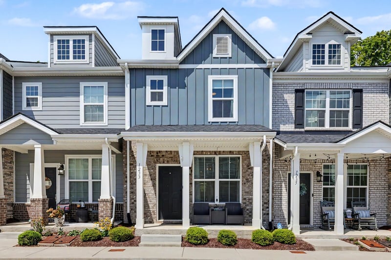1233 Hope Village Way, Hermitage, TN 37076
