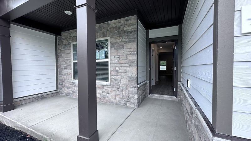 1420 Suzanne Dr, Murfreesboro, TN 37128