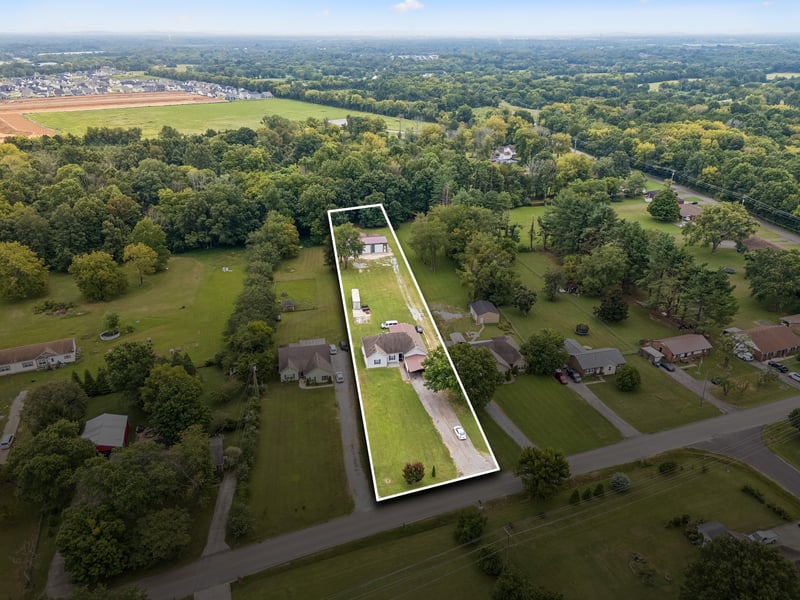 8676 Burleson Ln, Murfreesboro, TN 37129