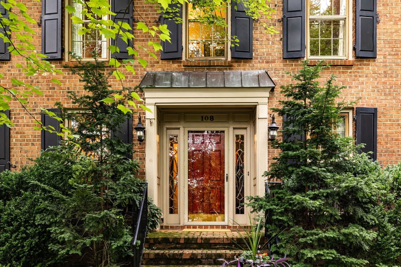 108 Ravenwood Ct, Franklin, TN 37064