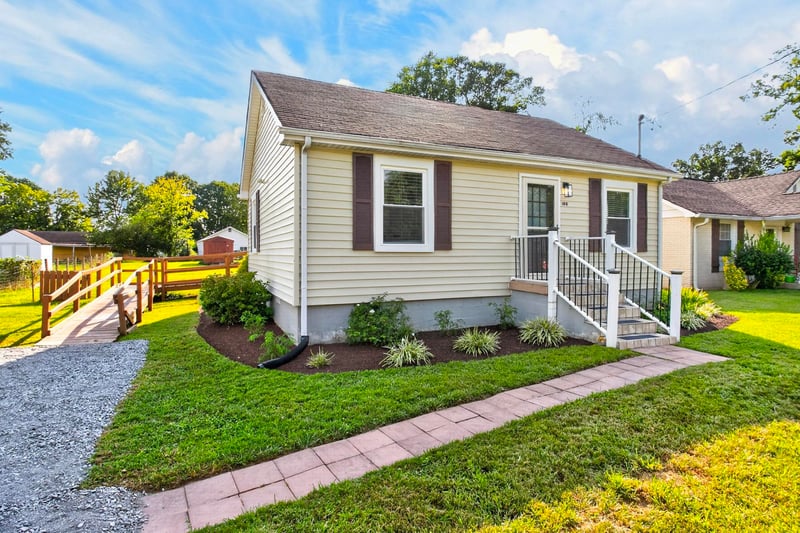 108 Hamblen Ave, Old Hickory, TN 37138