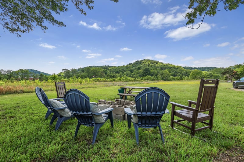 4686 Lickton Pike, Whites Creek, TN 37189
