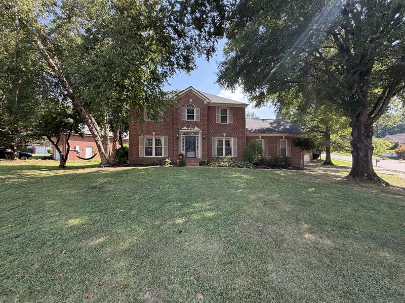 208 Heathersett Dr, Franklin, TN 37064
