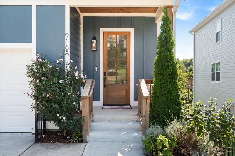 916A Crescent Hill Rd, Nashville, TN 37206
