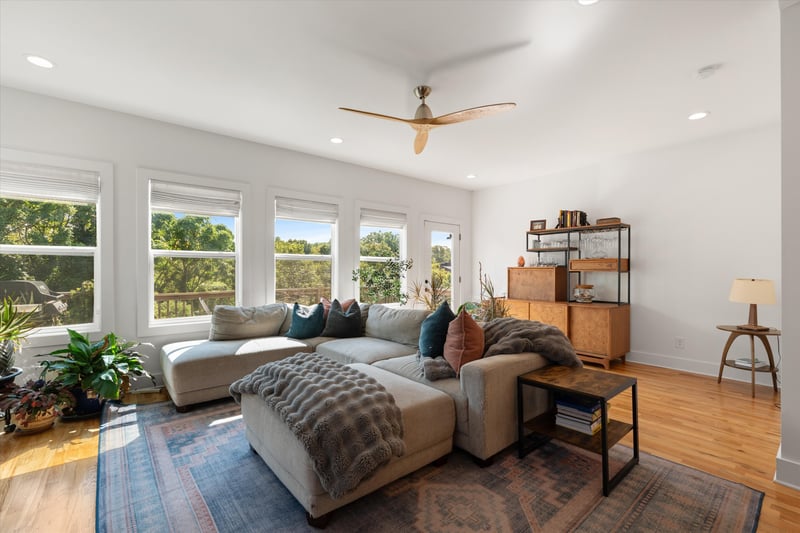 916A Crescent Hill Rd, Nashville, TN 37206