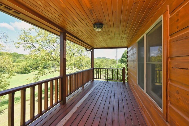 28 Edd Hackett Rd, Pleasant Shade, TN 37145