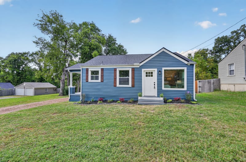 2618 Woodyhill Dr, Nashville, TN 37207