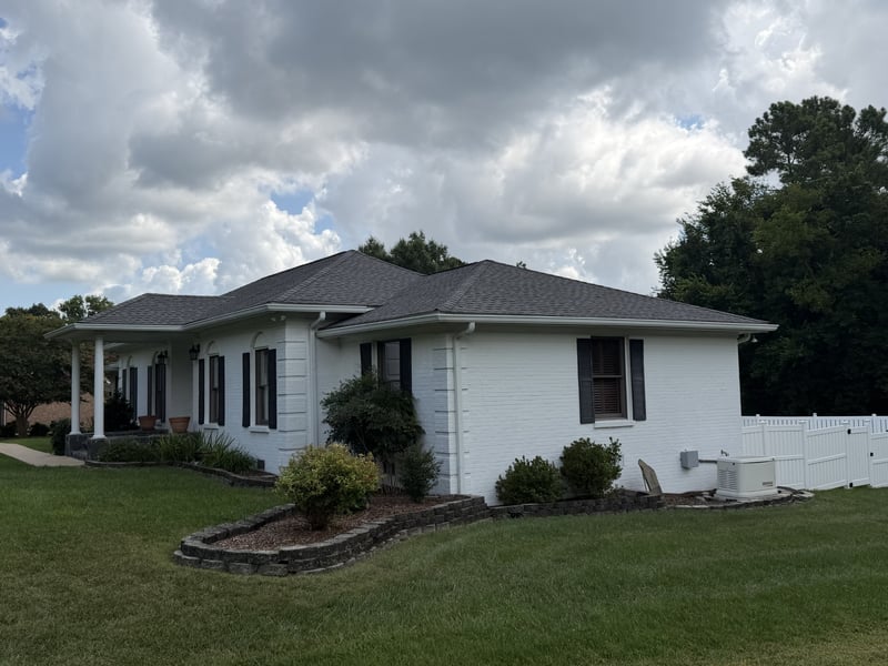 1505 Timberwood Dr, Columbia, TN 38401