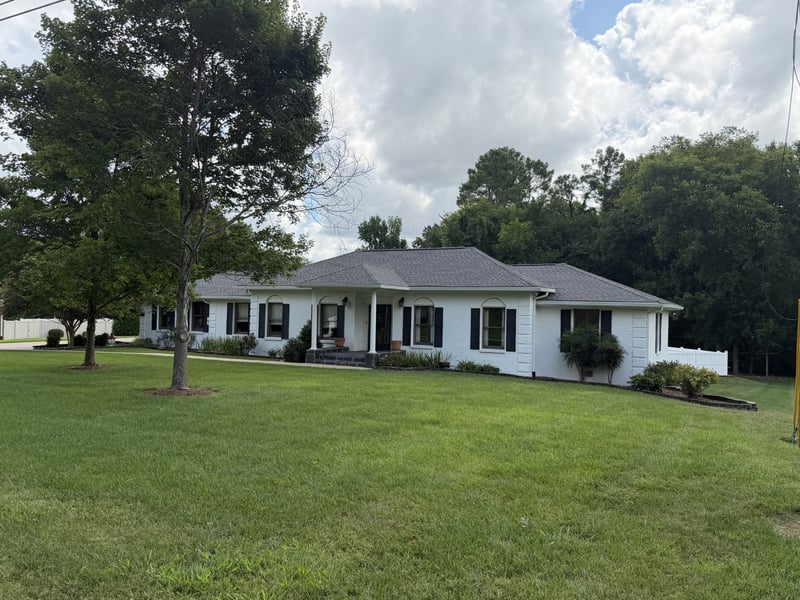 1505 Timberwood Dr, Columbia, TN 38401