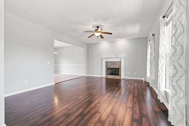 102 Bartlett Ln, Hendersonville, TN 37075