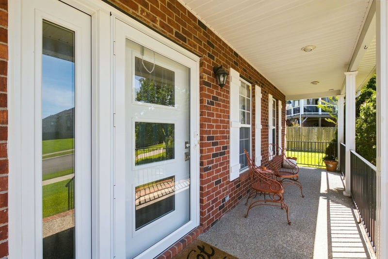 102 Bartlett Ln, Hendersonville, TN 37075