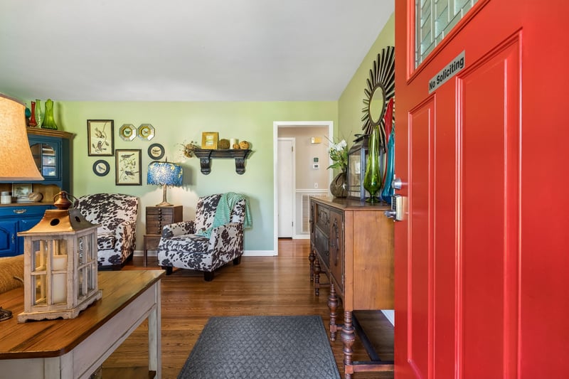 303 Weldon Dr, Hermitage, TN 37076