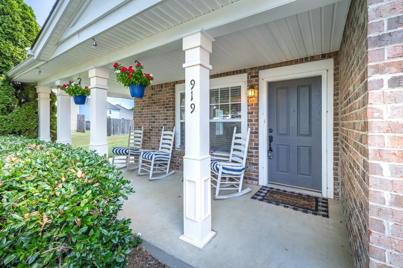 919 Grand Oak Dr, Smyrna, TN 37167