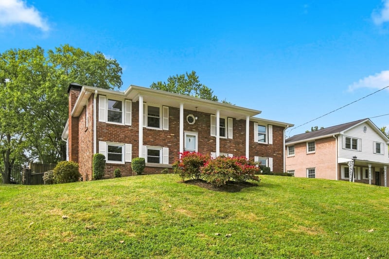 273 Richbriar Rd, Nashville, TN 37211