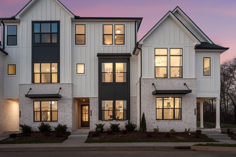 2101 Conductor Ln, Thompsons Station, TN 37179
