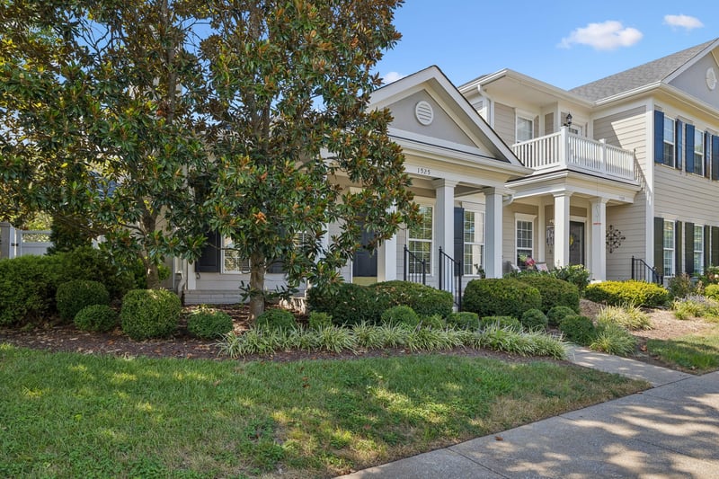 1525 Stratford Hall Cir, Murfreesboro, TN 37130