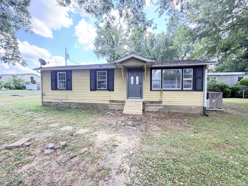 601 Demoss St, Gallatin, TN 37066