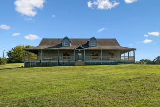 2118 Castelow Rd, Greenbrier, TN 37073