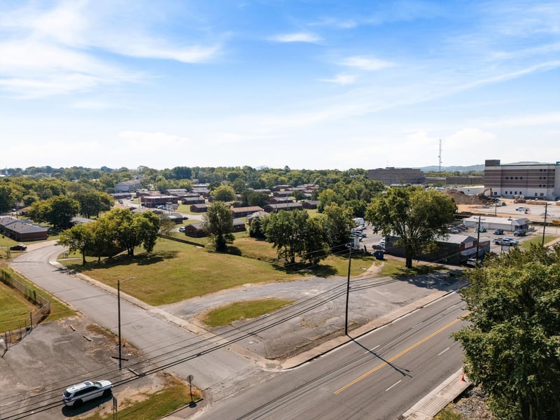 703 Cumberland N, Lebanon, TN 37087