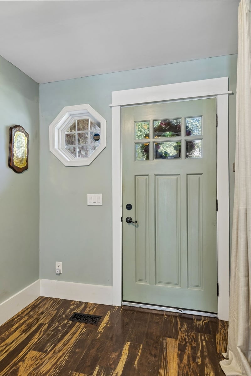 141 Scenic Harpeth Dr, Kingston Springs, TN 37082
