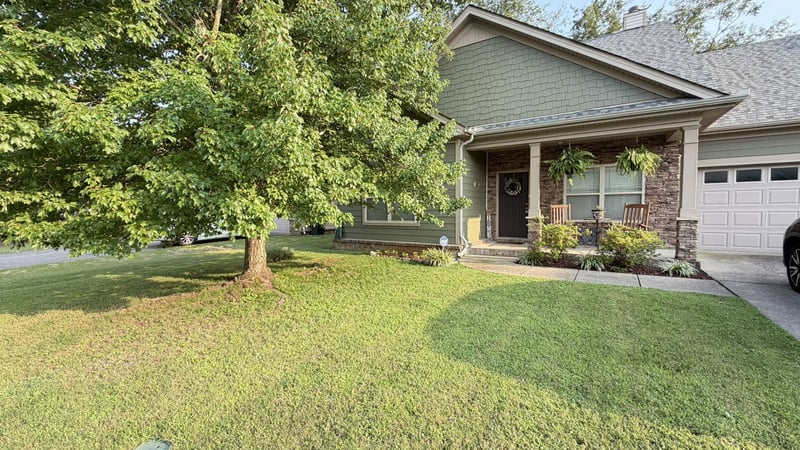 5231 Nancy Seward Dr, Murfreesboro, TN 37129