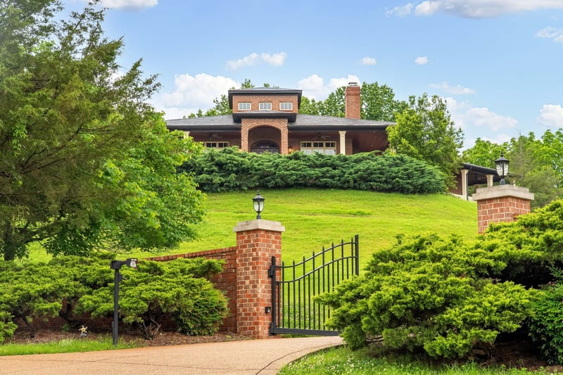 106B Timber Hills Rd, Hendersonville, TN 37075