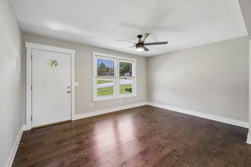 401 Bluebird Ln, Dickson, TN 37055