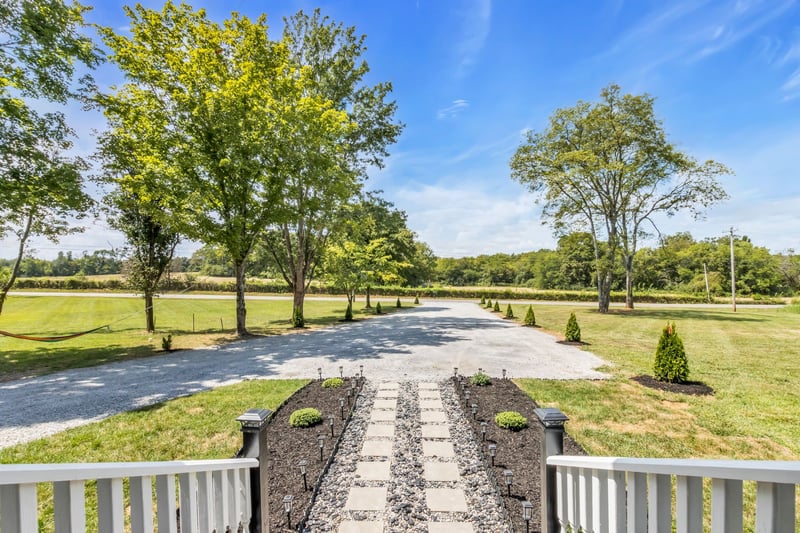 1613 Rucker Rd, Christiana, TN 37037