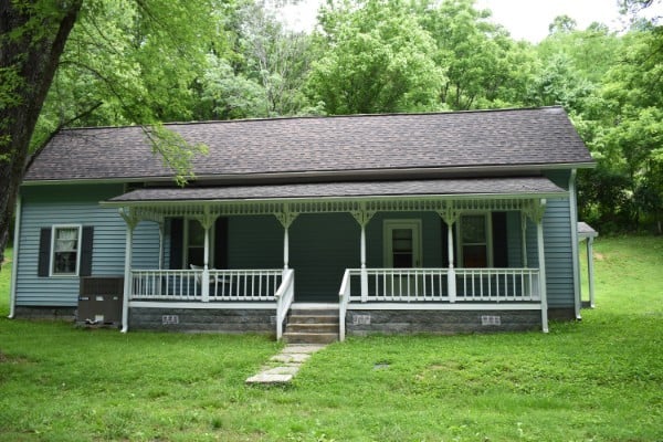 86 Dog Branch Rd S, Pleasant Shade, TN 37145