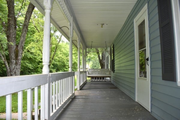 86 Dog Branch Rd S, Pleasant Shade, TN 37145