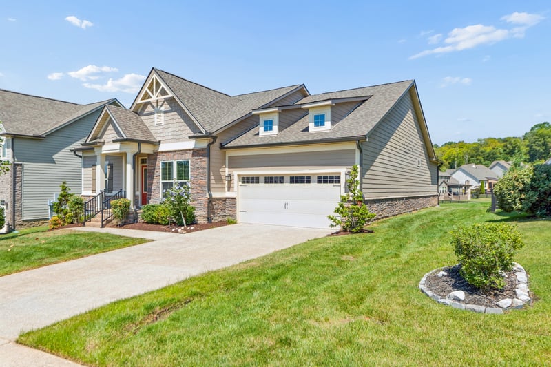 6910 Wellsford Ln, College Grove, TN 37046