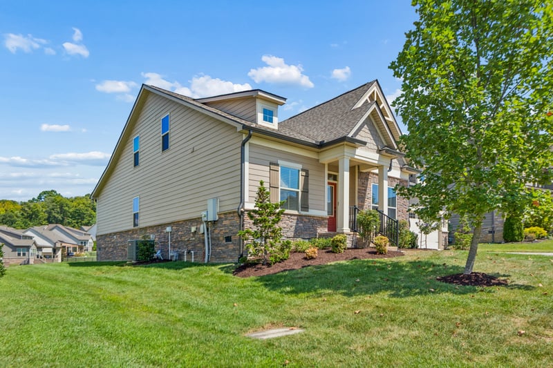6910 Wellsford Ln, College Grove, TN 37046