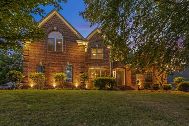 285 Page Dr, Mount Juliet, TN 37122