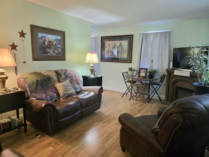 1818 Figures Ave, Columbia, TN 38401