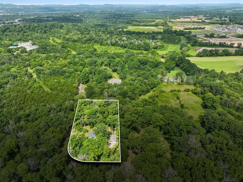 2505 Fly Ln, Nolensville, TN 37135