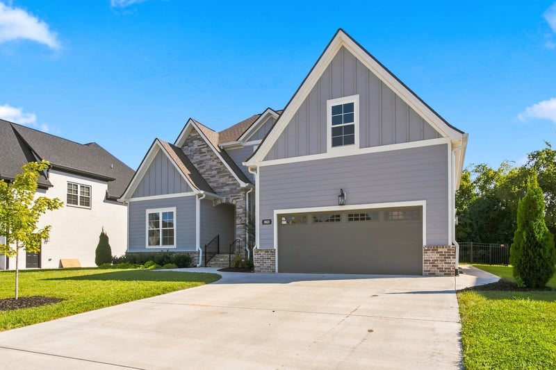 3021 Shady Forest Dr, Murfreesboro, TN 37128