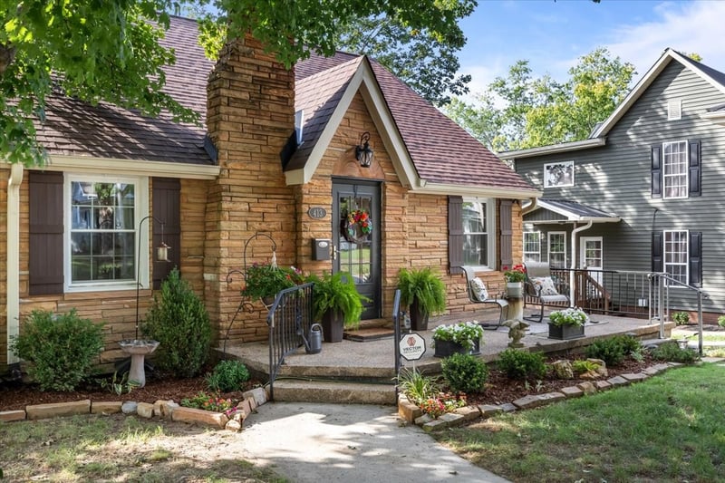 413 Center Ave, Dickson, TN 37055