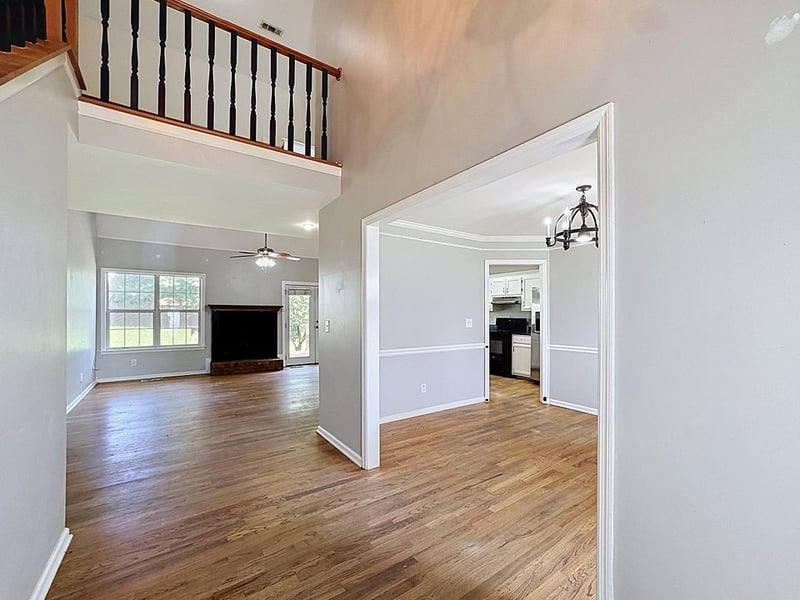 2678 Douglas Ln, Thompsons Station, TN 37179