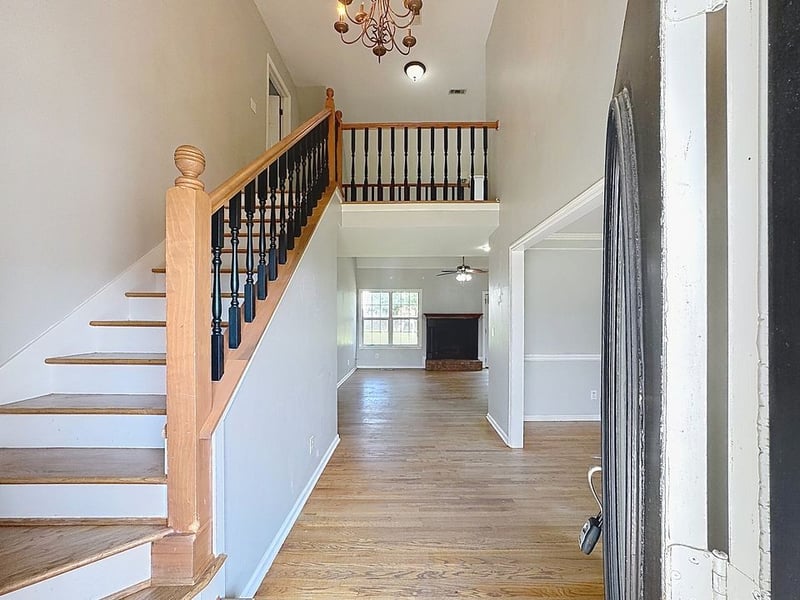 2678 Douglas Ln, Thompsons Station, TN 37179