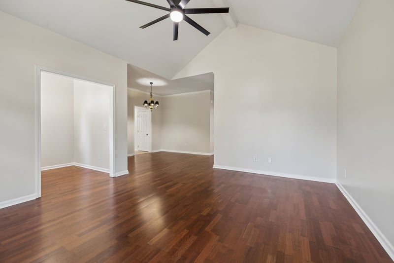 3 Leftwich Ct, Lebanon, TN 37087