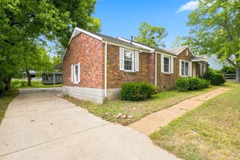511 Brentlawn Dr, Nashville, TN 37220