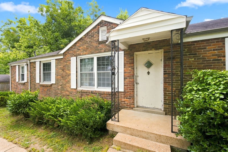 511 Brentlawn Dr, Nashville, TN 37220