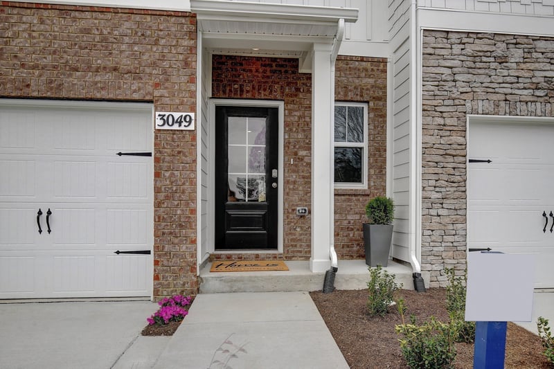 2235 Harlequin Point, Lebanon, TN 37090