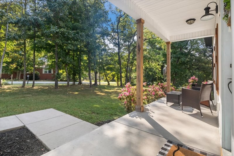 3697 Bowker Rd, Charlotte, TN 37036