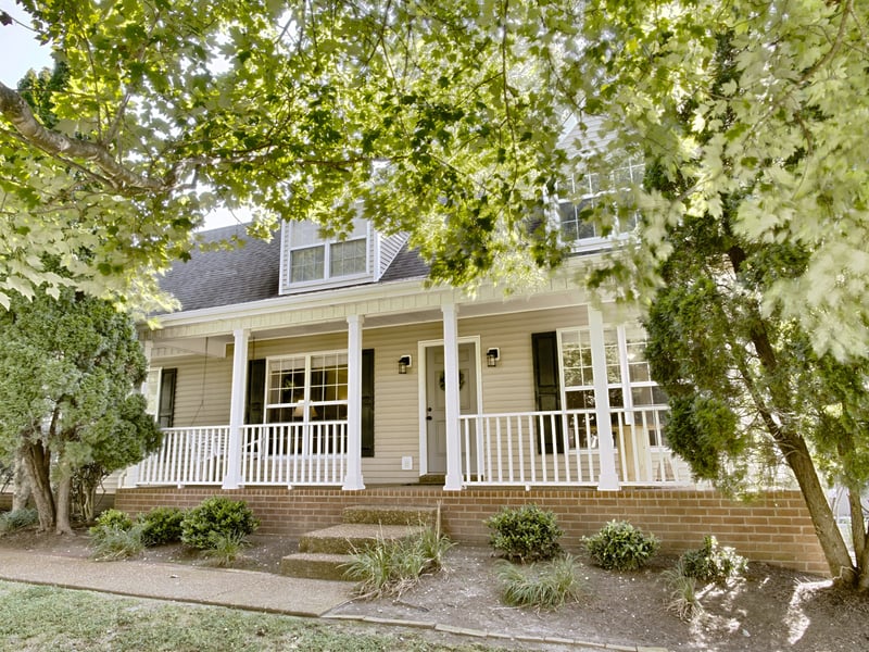 1622 Bryson Cv, Thompsons Station, TN 37179
