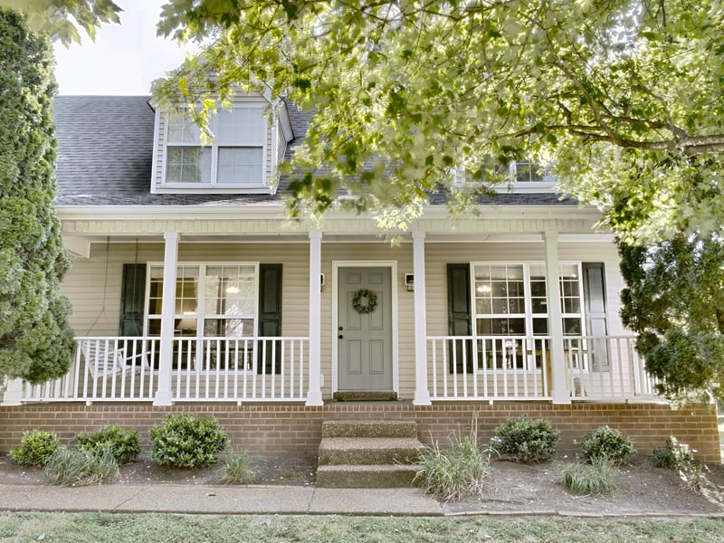 1622 Bryson Cv, Thompsons Station, TN 37179