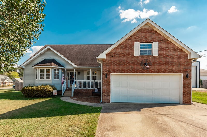 1026 Waters Edge Cir, Mount Juliet, TN 37122