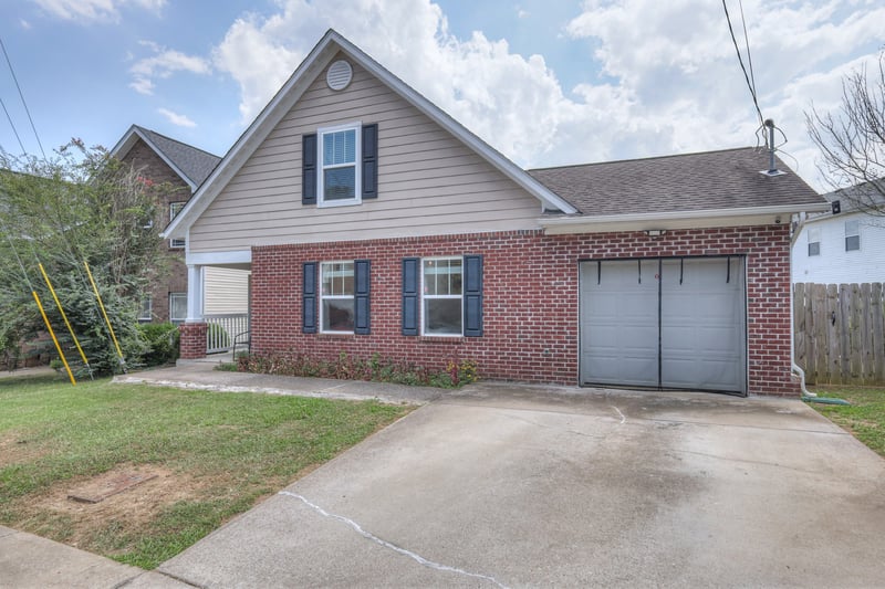 120 Painter Dr, Antioch, TN 37013