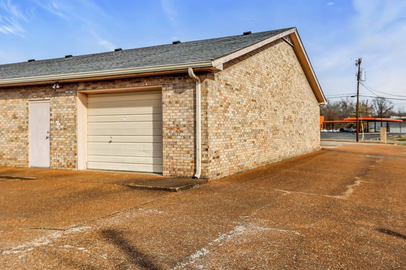 5 Industrial Park Dr #1, Hendersonville, TN 37075